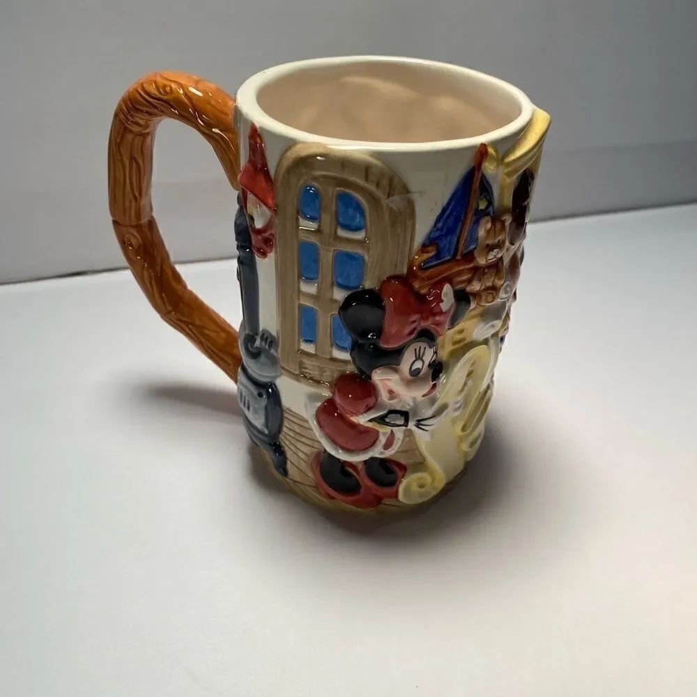Disney Santa coffee/tea mug/Holiday Christmas mug